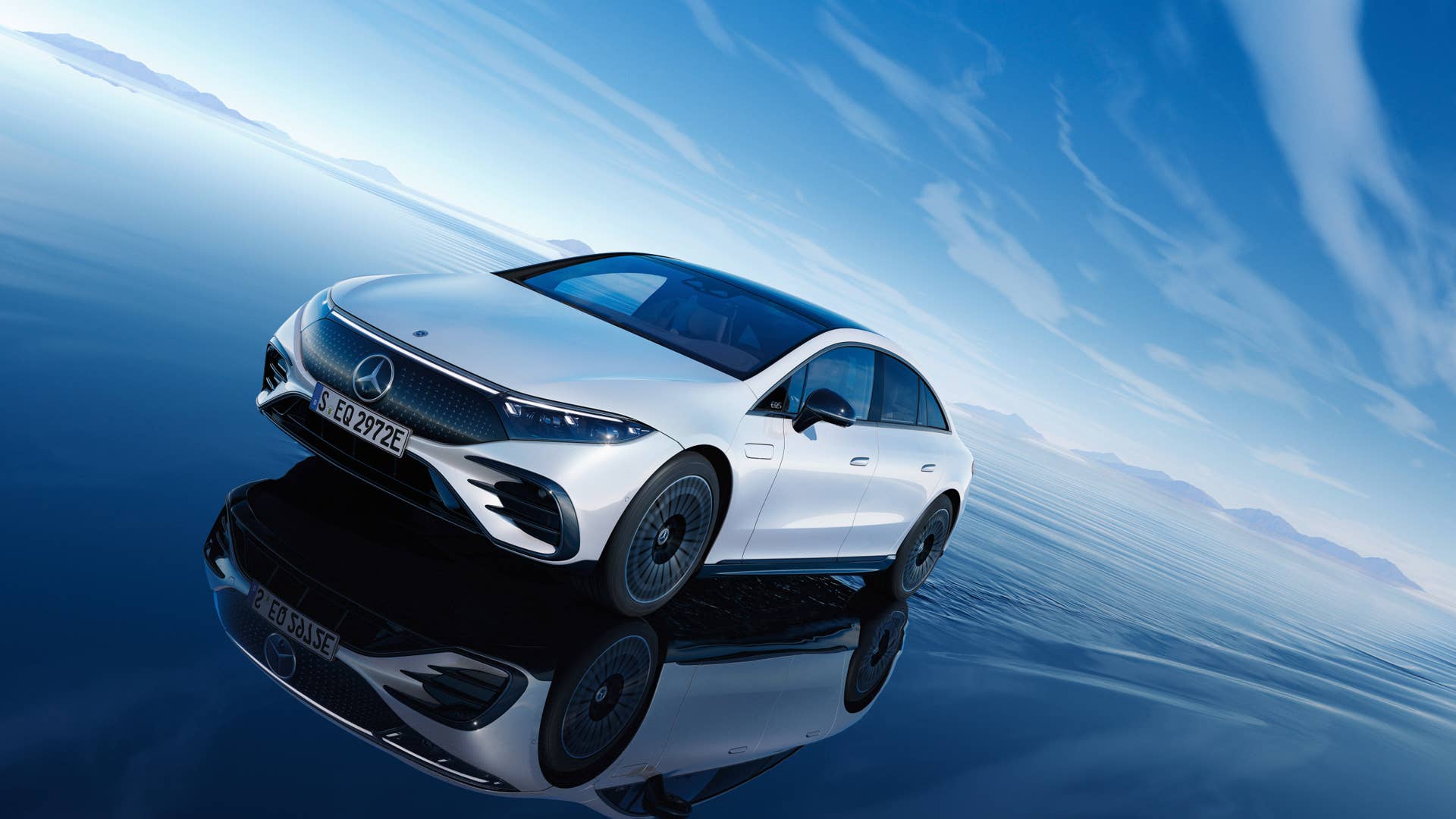 Mercedes-EQ, EQS;Stromverbrauch kombiniert: 20,0-16,9 kWh/100 km; CO2-Emissionen: 0 g/km