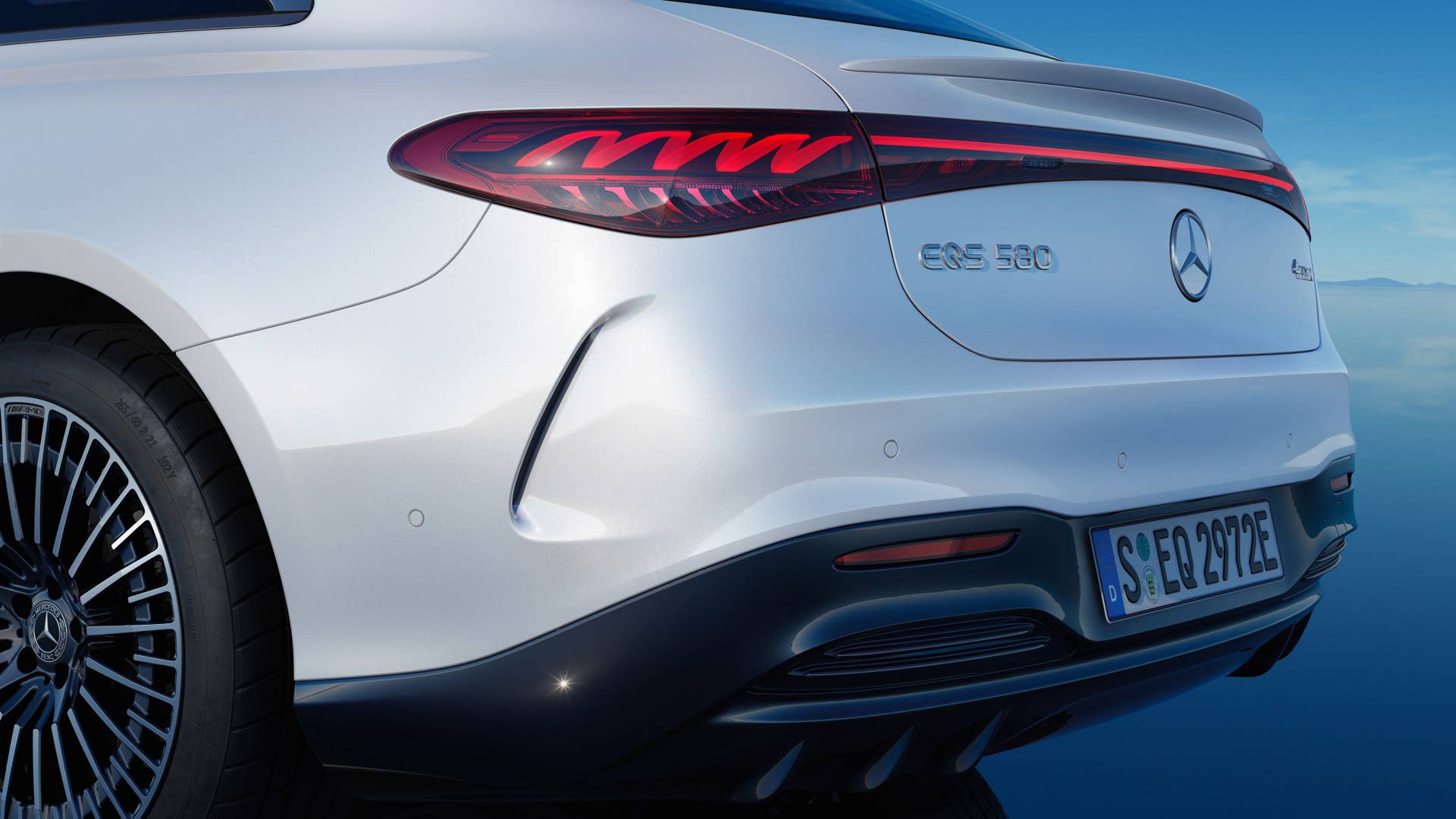 Mercedes-EQ, EQS;Stromverbrauch kombiniert: 20,0-16,9 kWh/100 km; CO2-Emissionen: 0 g/km