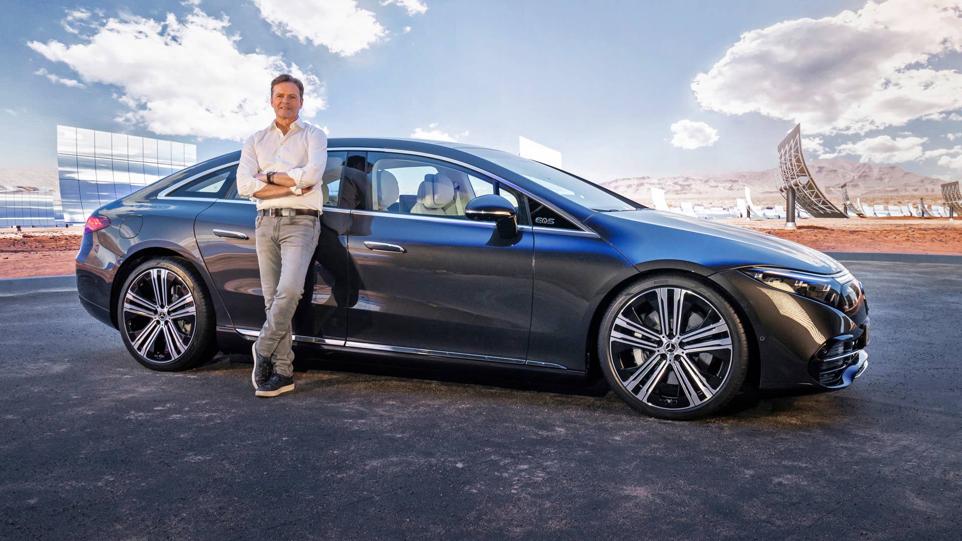 Der neue EQS, präsentiert von Markus Schäfer; Mitglied des Vorstands der Daimler AG und Mercedes-Benz AG, verantwortlich für Konzernforschung und Mercedes-Benz Cars Entwicklung, Einkauf und Lieferantenqualität The new EQS, presented by Markus Schäfer; Member of the Board of Management of Daimler AG and Mercedes-Benz AG,responsible for Group Research and Mercedes-Benz Cars Development, Procurement and Supplier Quality.