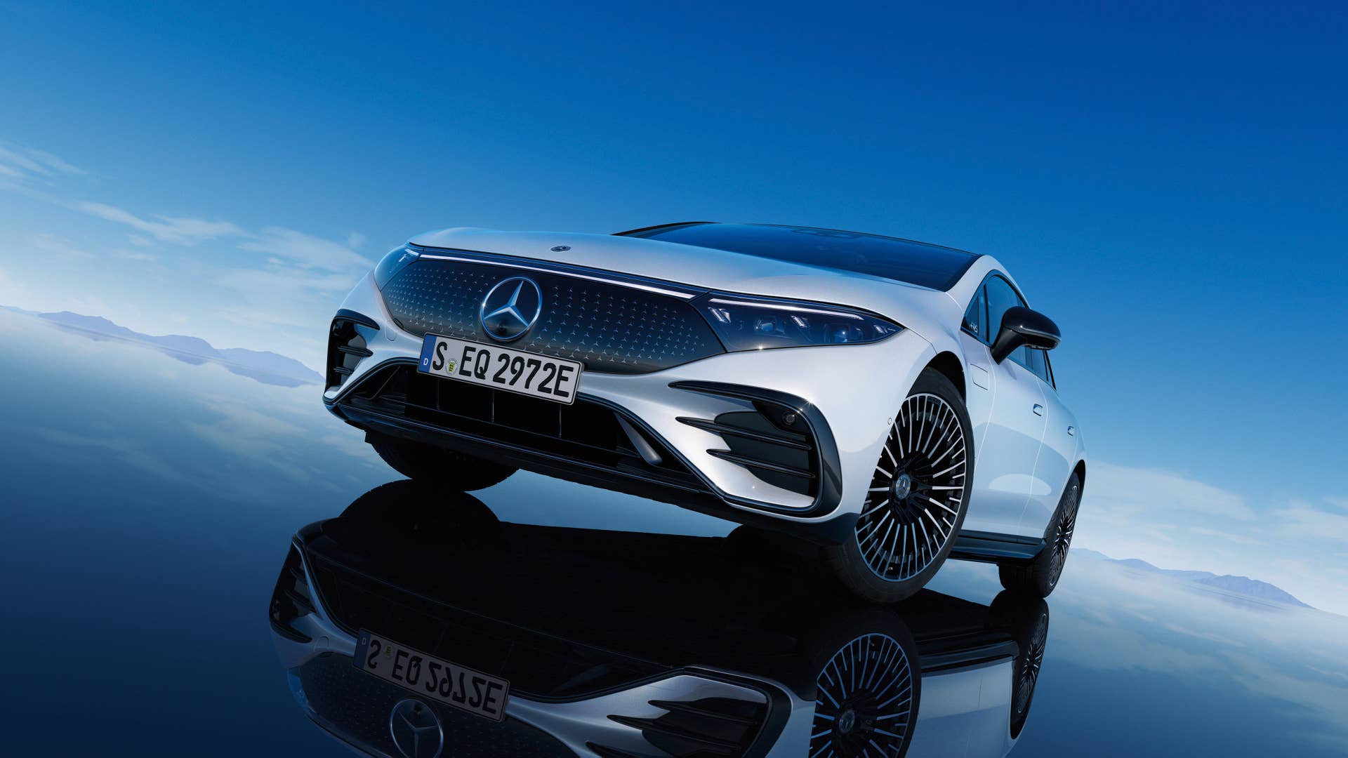 Mercedes-EQ, EQS;Stromverbrauch kombiniert: 20,0-16,9 kWh/100 km; CO2-Emissionen: 0 g/km
