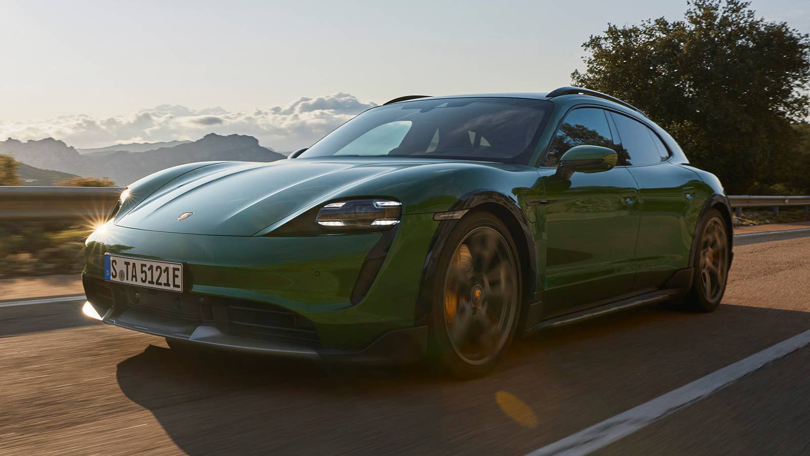 2021 Porsche Taycan Cross Turismo