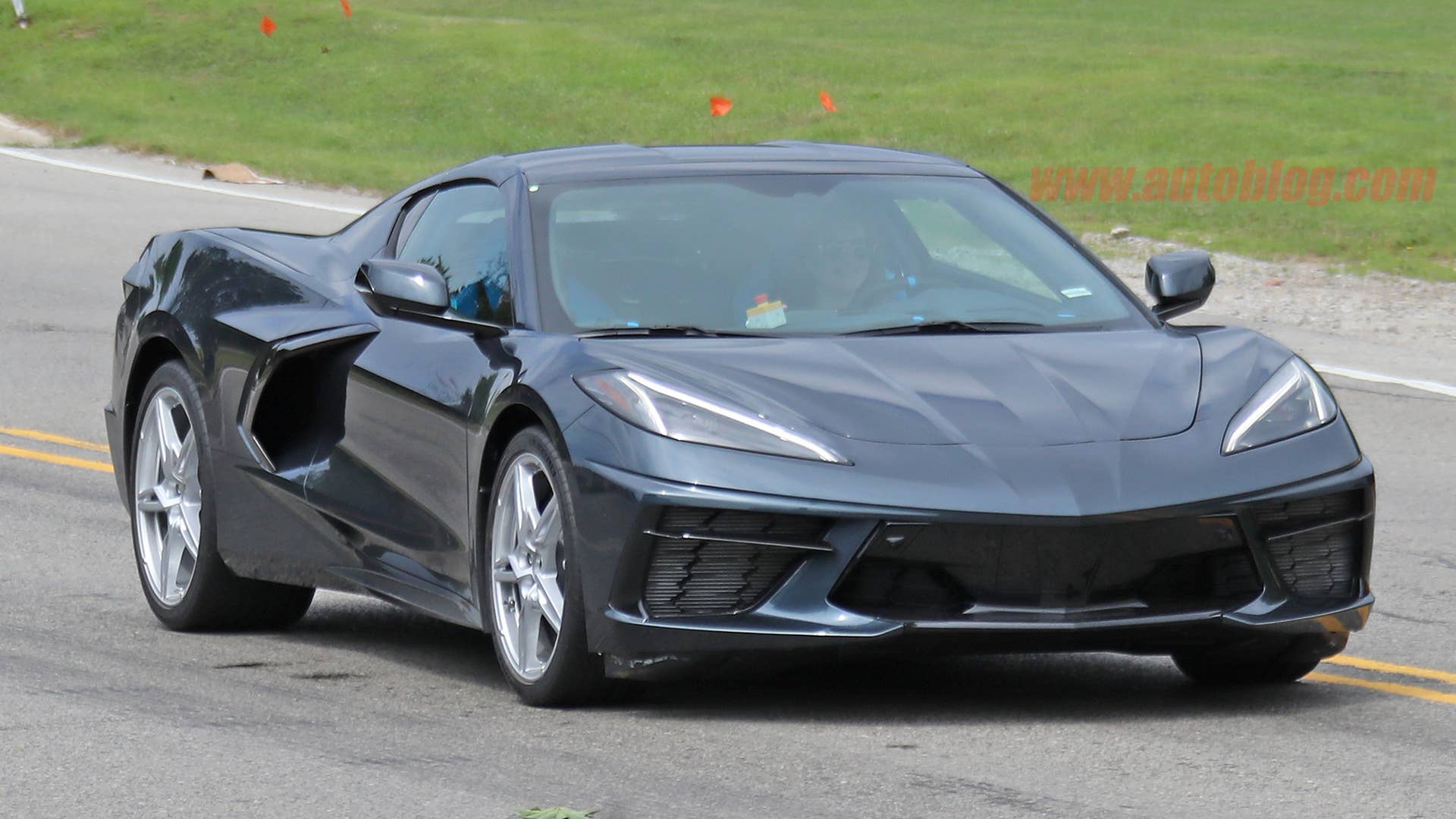 2020 Chevy Corvette Stingray in dark gray