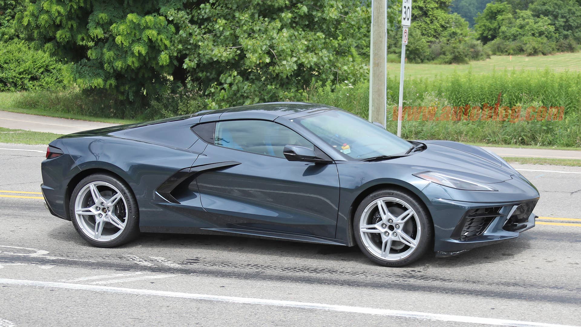 2020 Chevy Corvette Stingray in dark gray