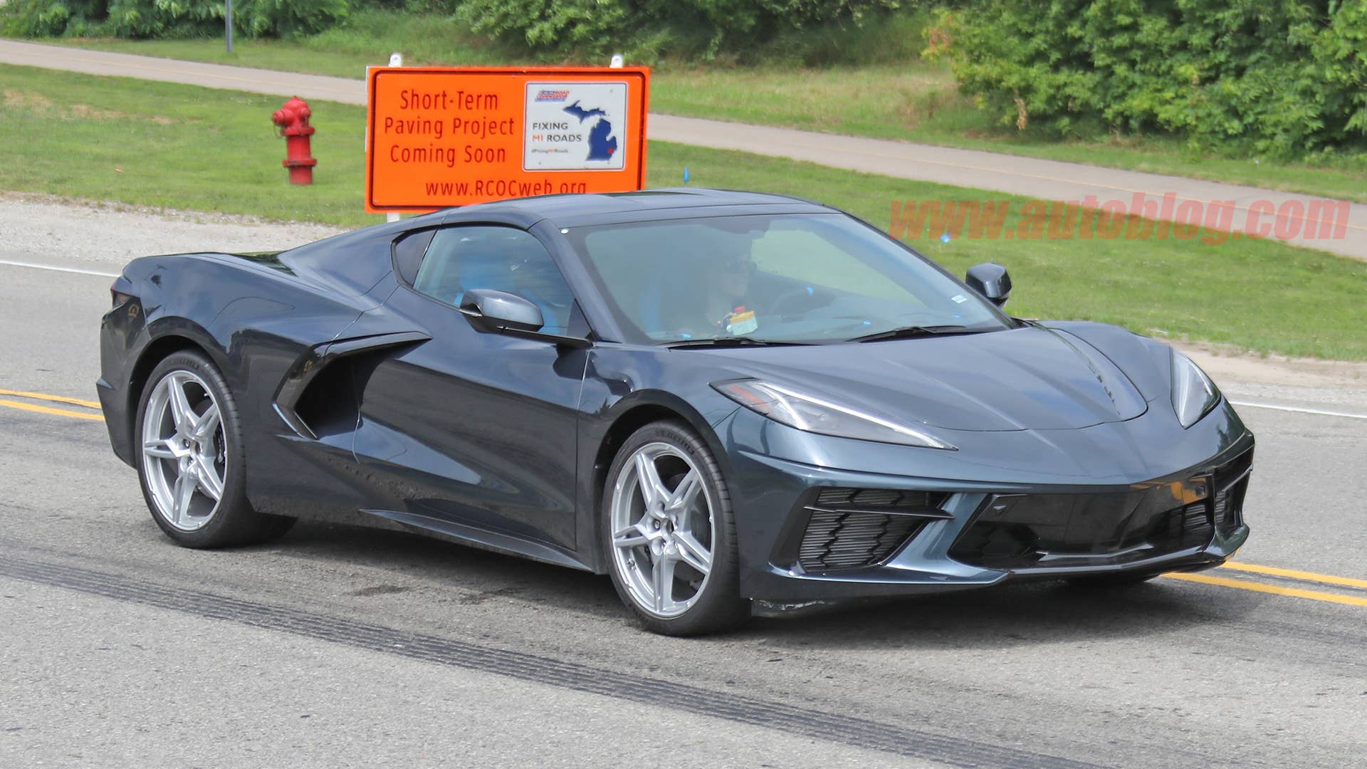 2020 Chevy Corvette Stingray in dark gray