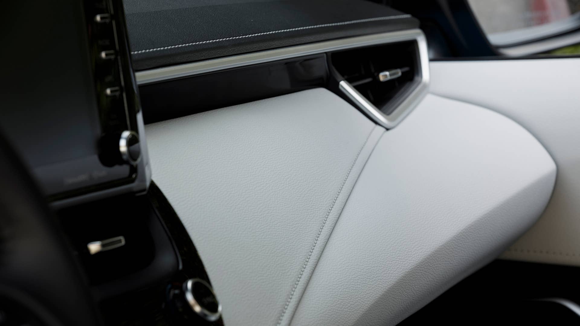 2019 Toyota Corolla Hatchback Interior