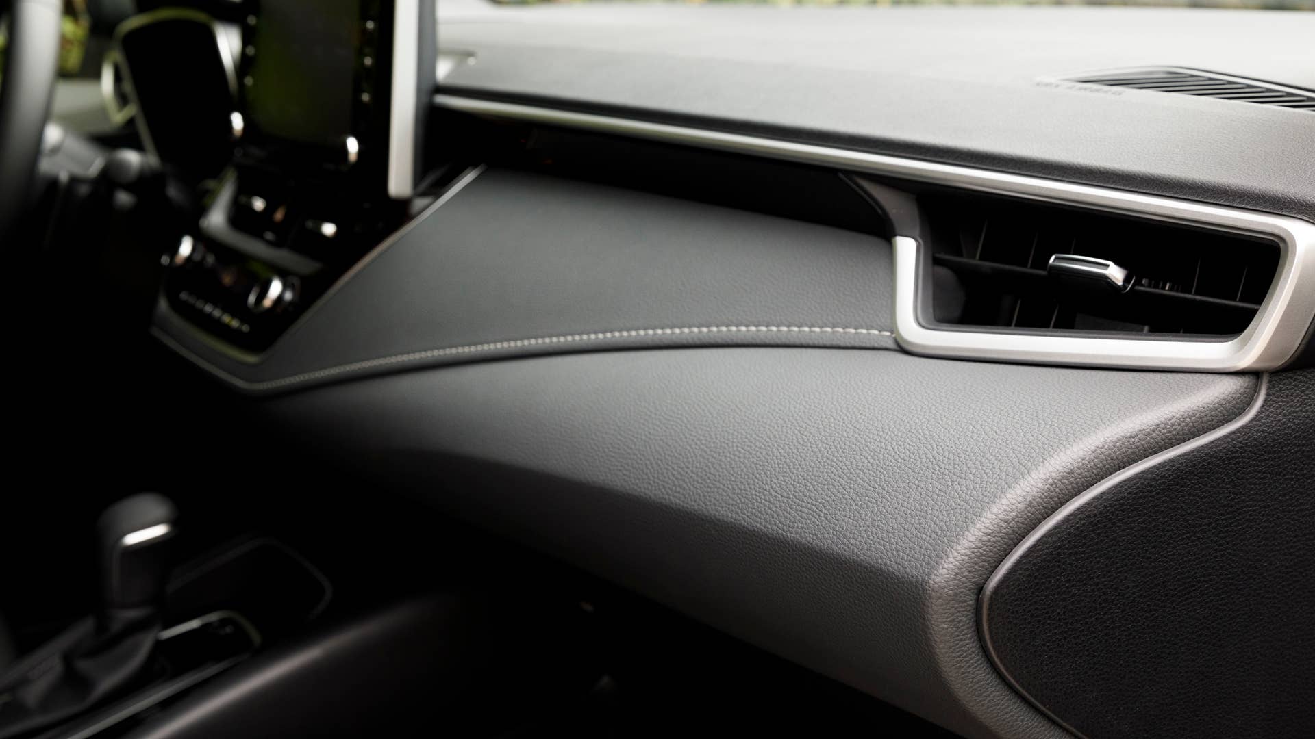 2019 Toyota Corolla Hatchback SE Interior
