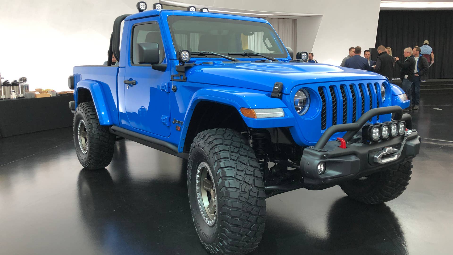 Jeep J6 Concept