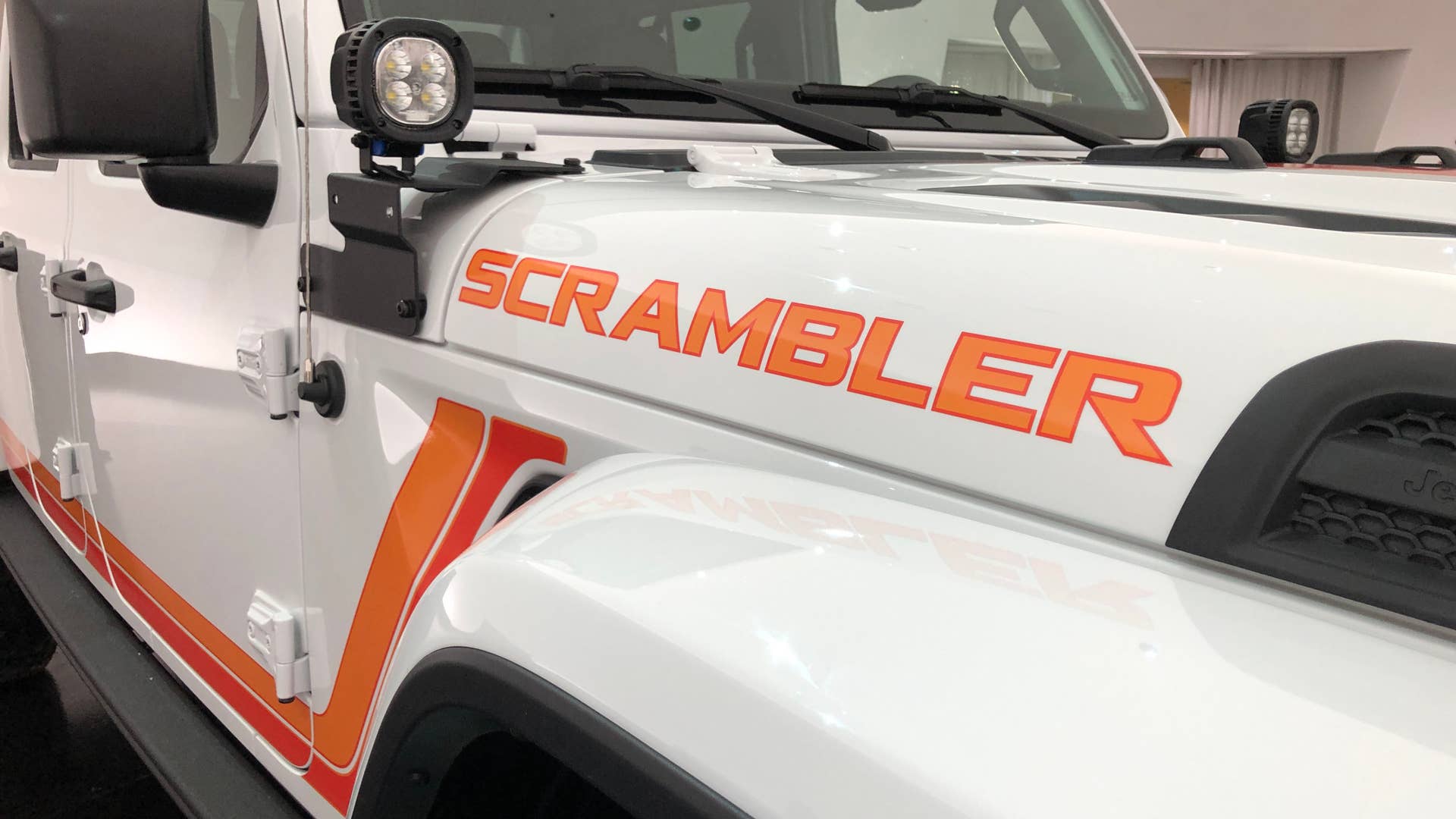 Jeep JT Scrambler Concept