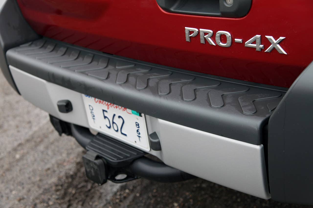 2011 Nissan Xterra Pro-4X rear detail