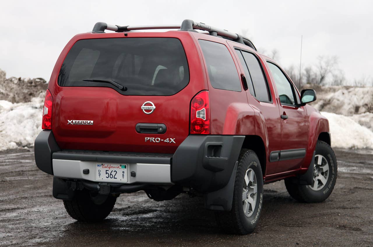 2011 Nissan Xterra Pro-4X rear 3/4 view