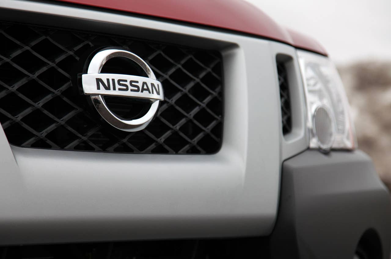 2011 Nissan Xterra Pro-4X grille