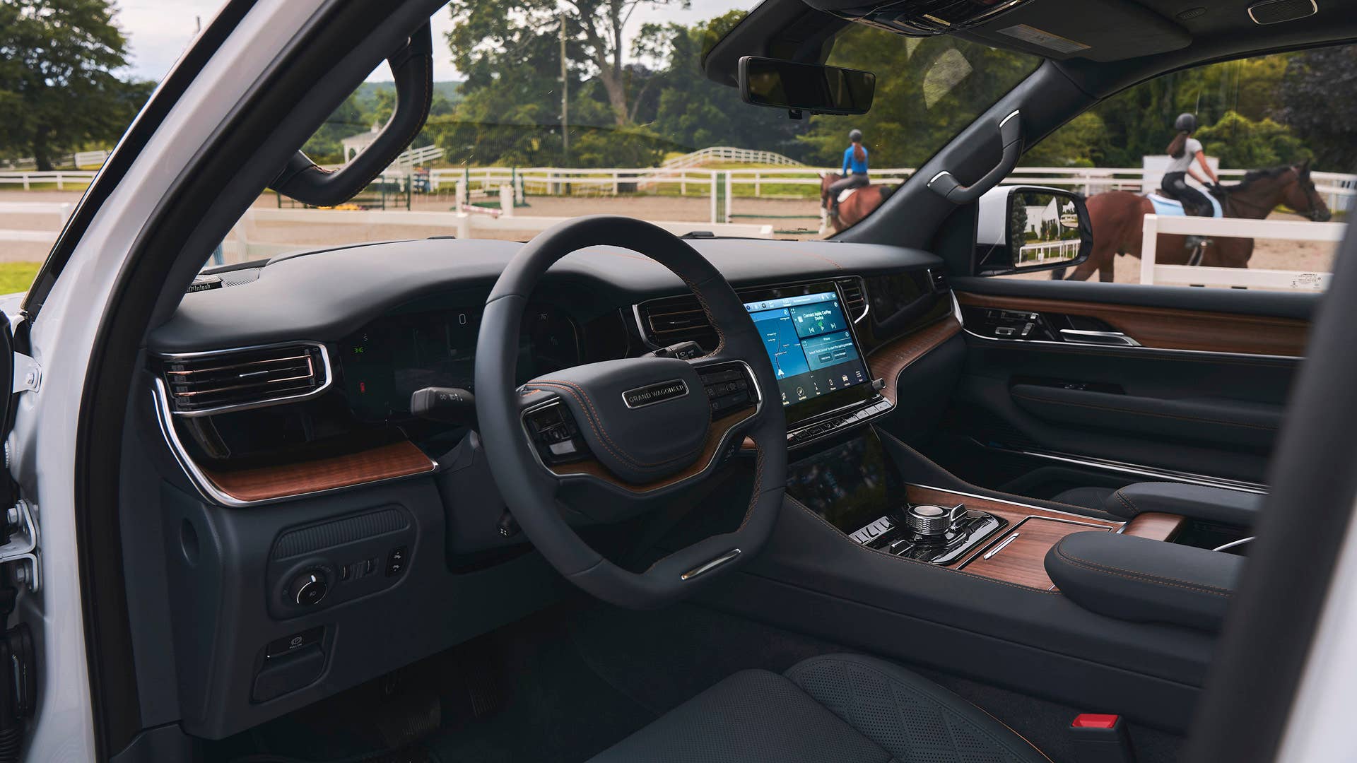 2022 Grand Wagoneer