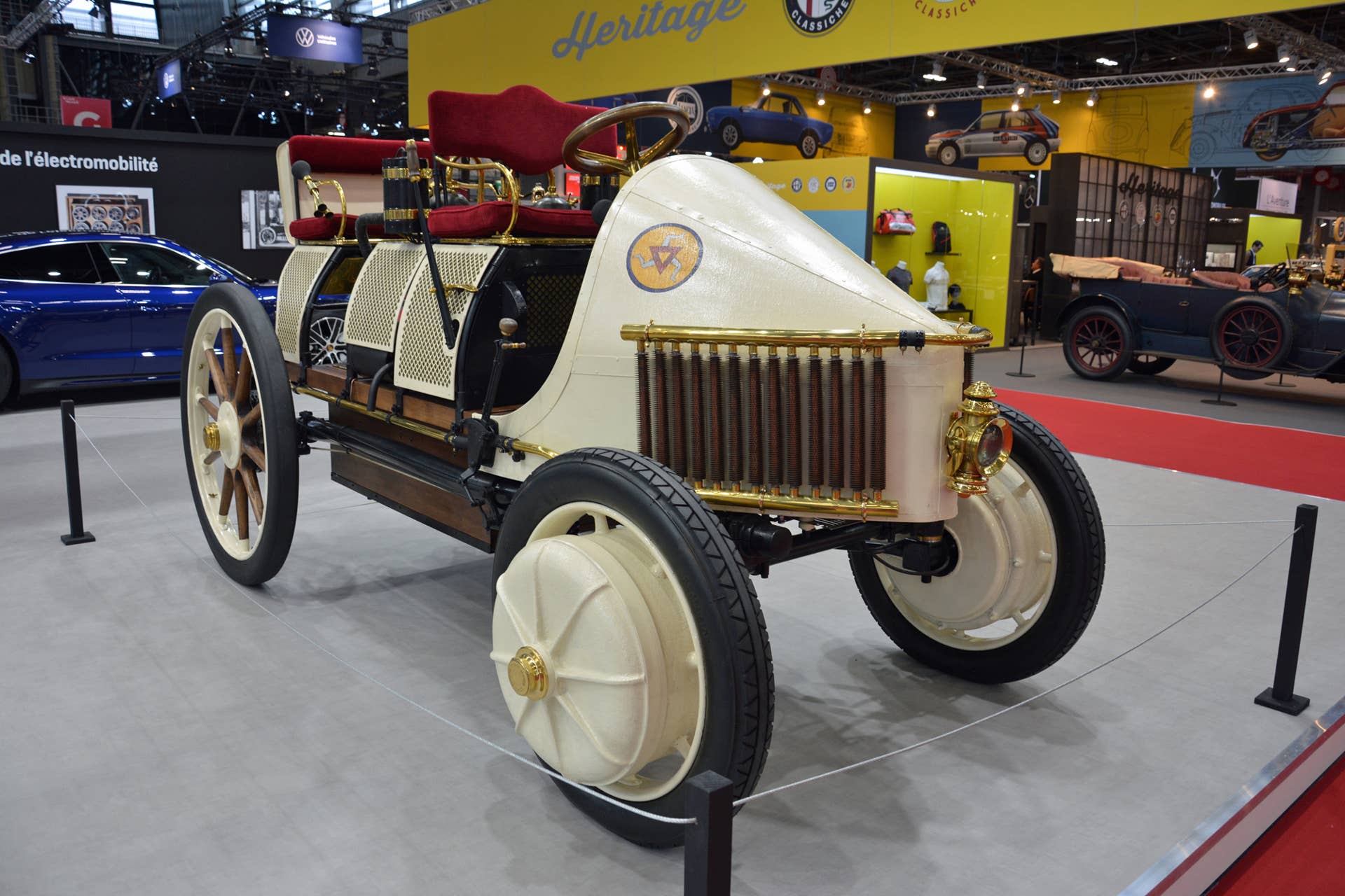 Lohner Porsche hybrid