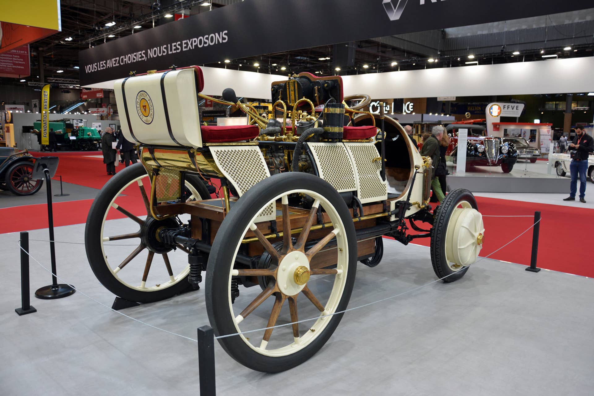 Lohner Porsche hybrid