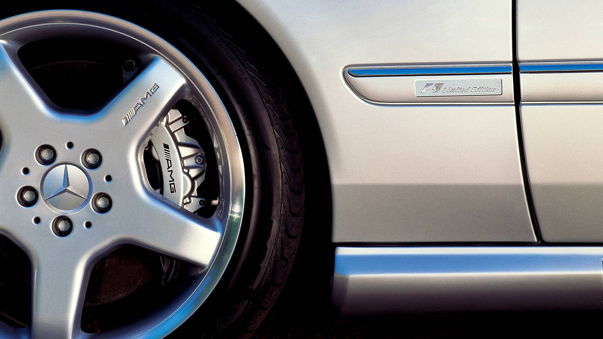 Mercedes-Benz Typ CL 55 AMG, Sondermodell "F1 limited edition" Mercedes-Benz Typ CL 55 AMG, Sondermodell "F1 limited edition" Mercedes-Benz Typ CL 55 AMG, Sondermodell "F1 limited edition" Mercedes-Benz Typ CL 55 AMG, Sondermodell "F1 limited edition"