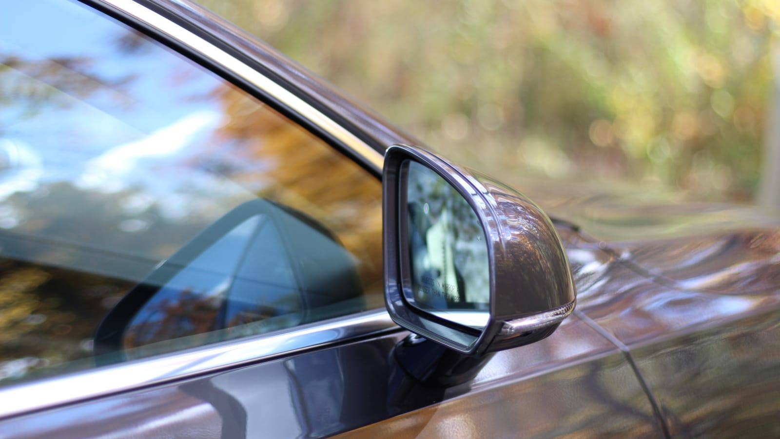Auto dimming mirrors