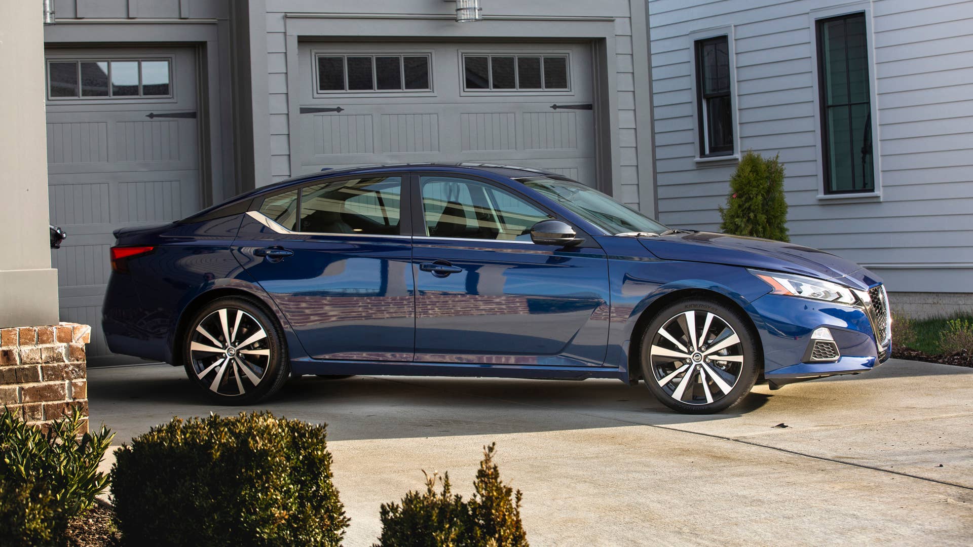 Nissan streamlines 2021 Altima lineup - Autoblog