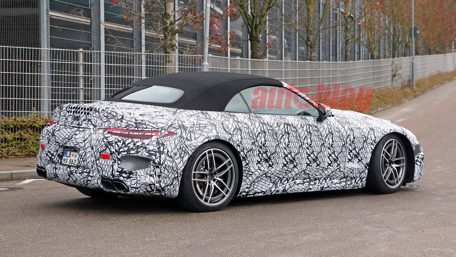 Mercedes-AMG SL 63 prototype