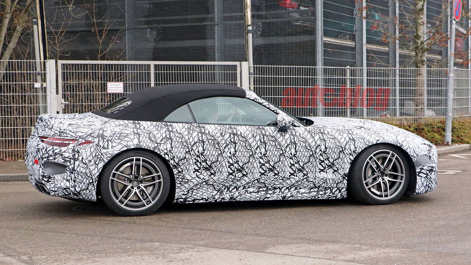 Mercedes-AMG SL 63 prototype