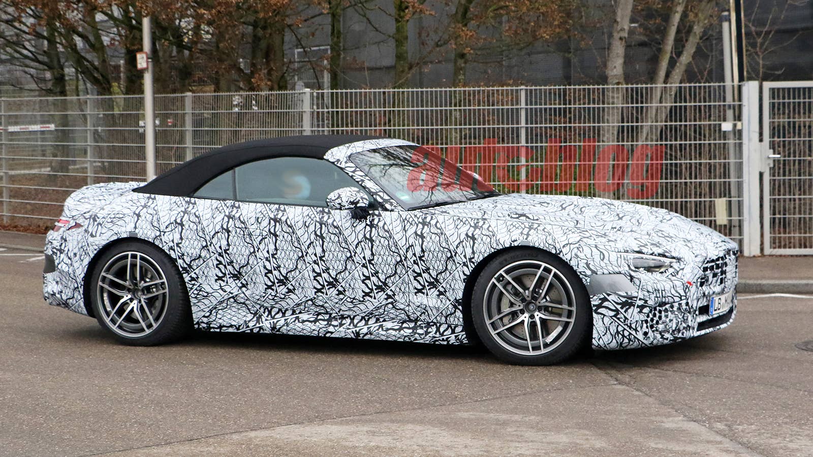Mercedes-AMG SL 63 prototype