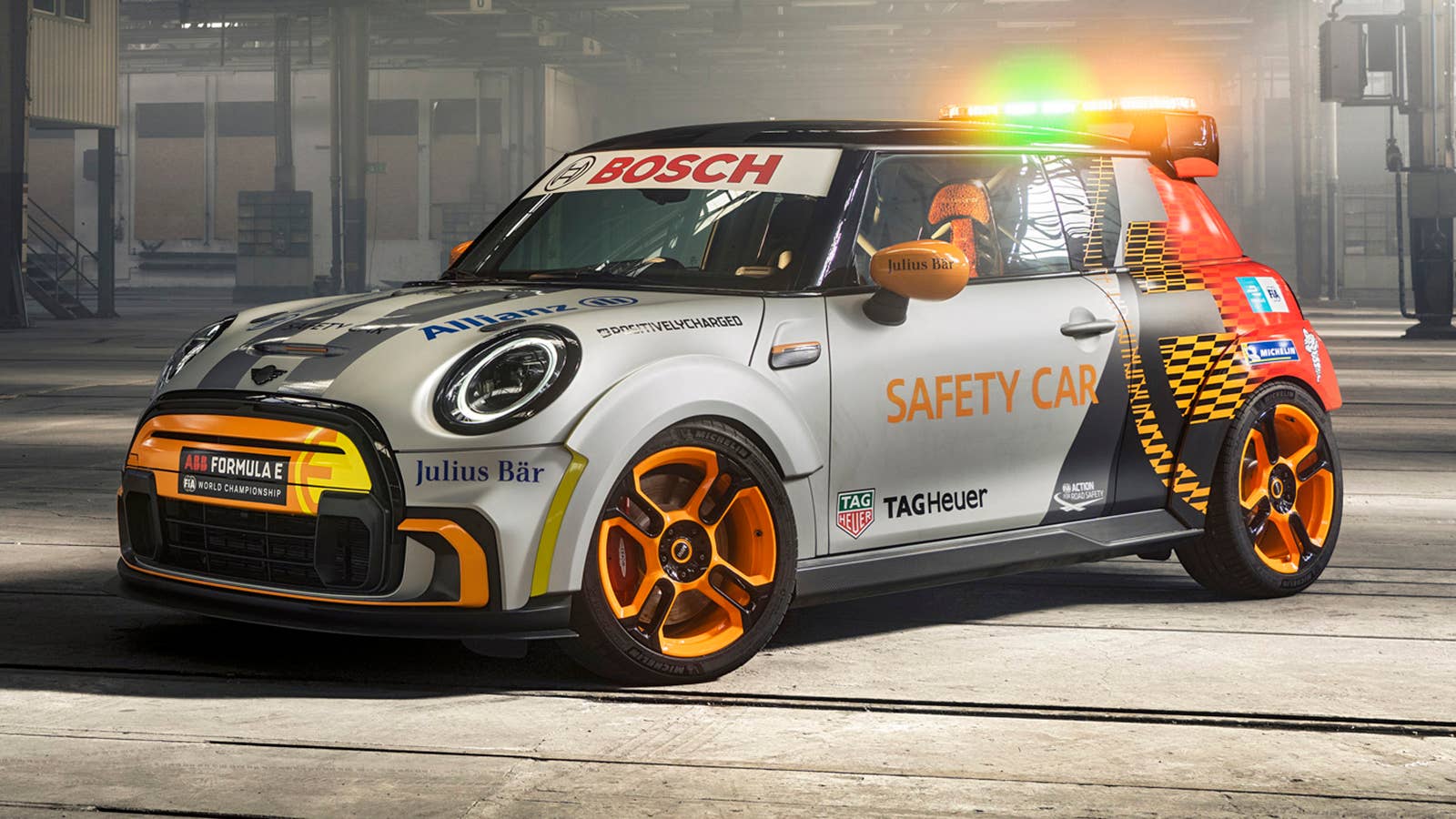 Mini Electric Pacesetter inspired by JCW