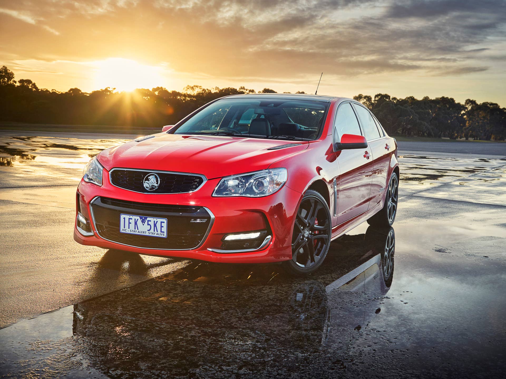 Holden Commodore VFII front 3/4