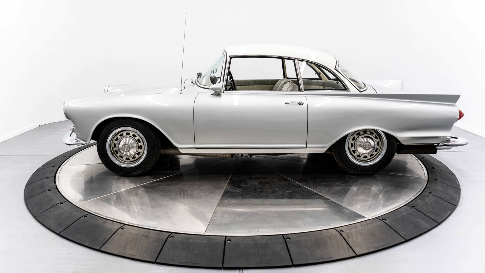 UPDATE: Rare 1960 Auto Union 1000 Sp Coupe sells at auction - Autoblog