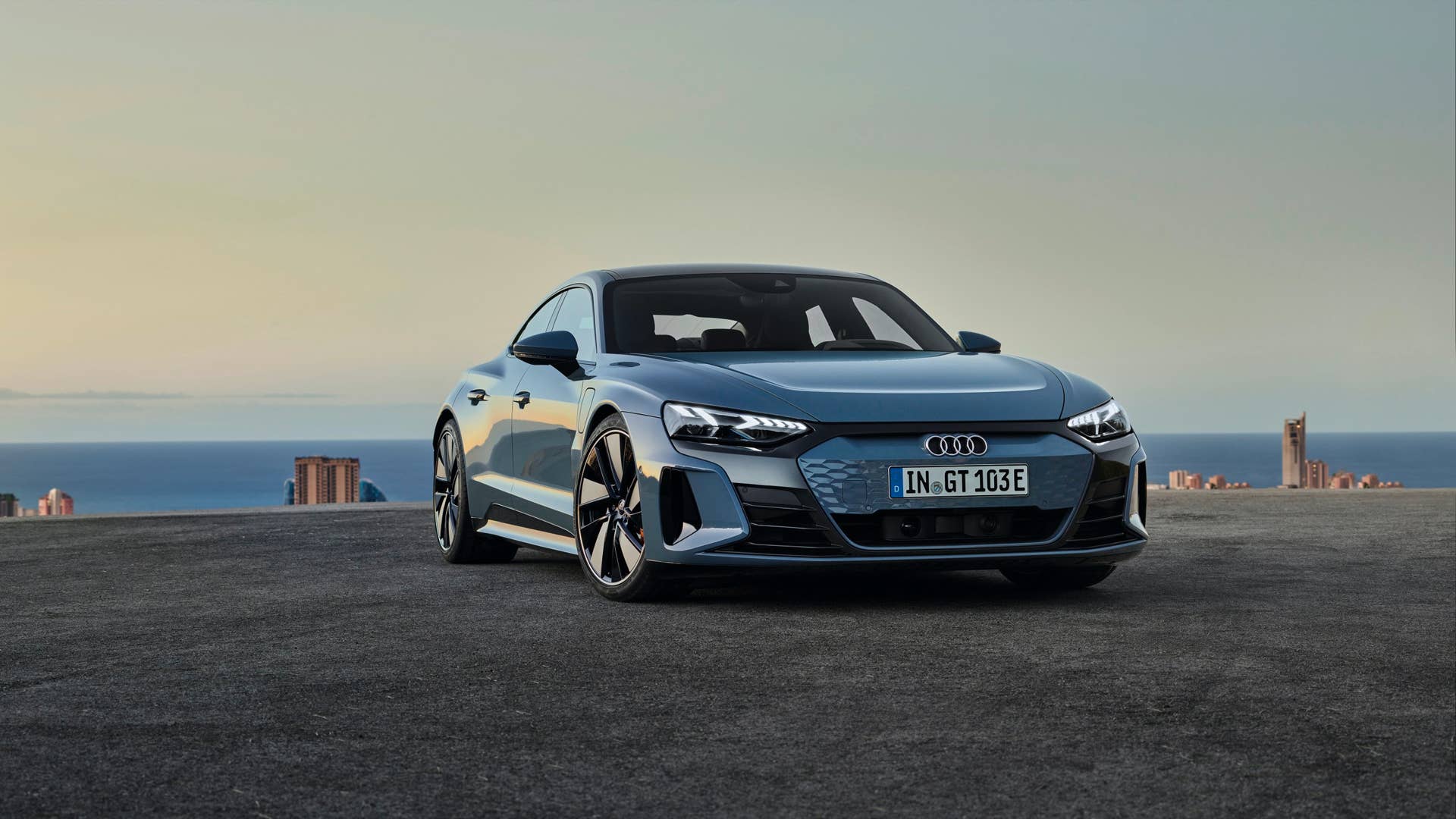 Audi e-tron GT quattro, Static photo, Colour: Kemora grey metallic