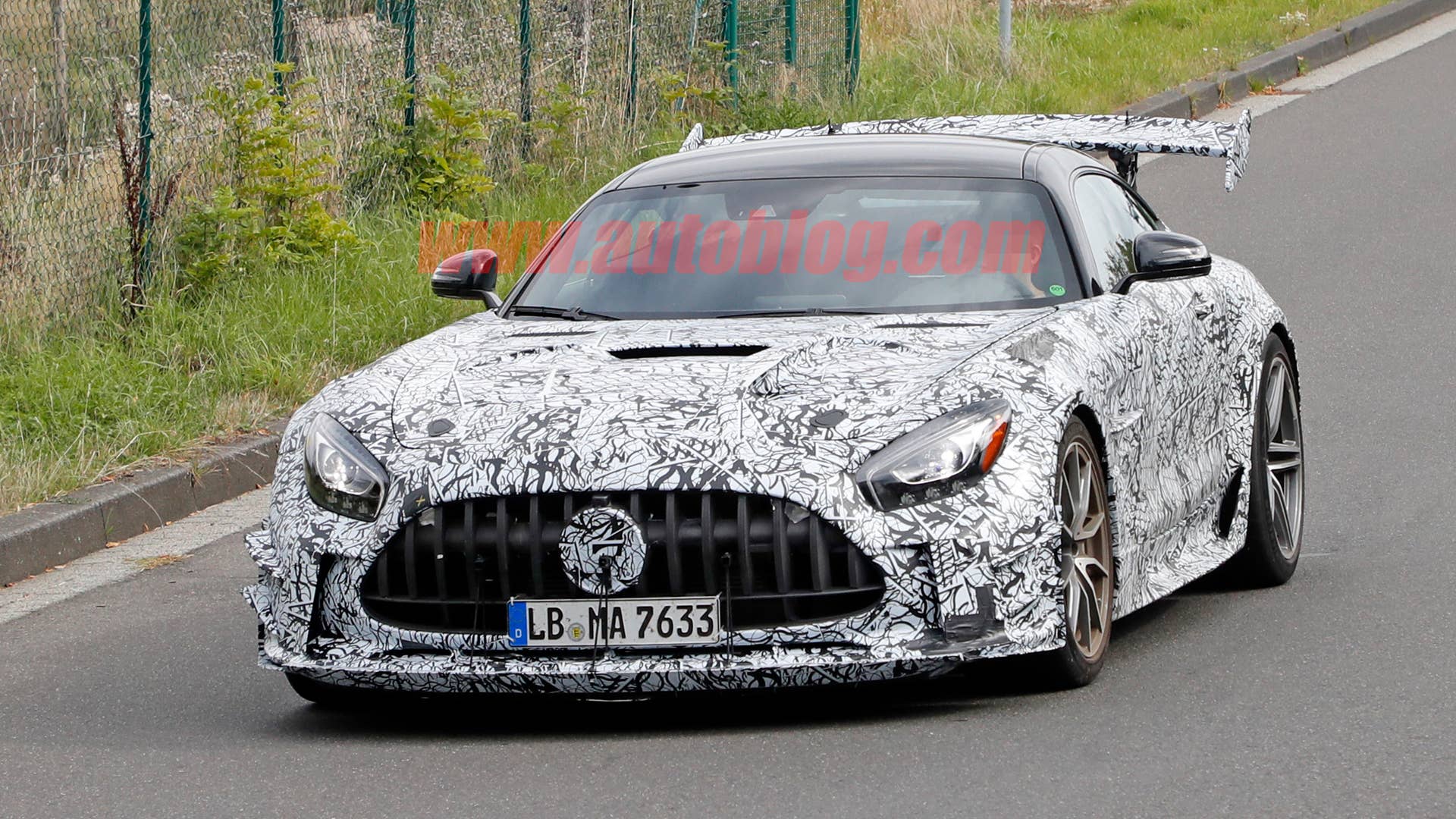 Mercedes-AMG GT R Black Series in camouflage