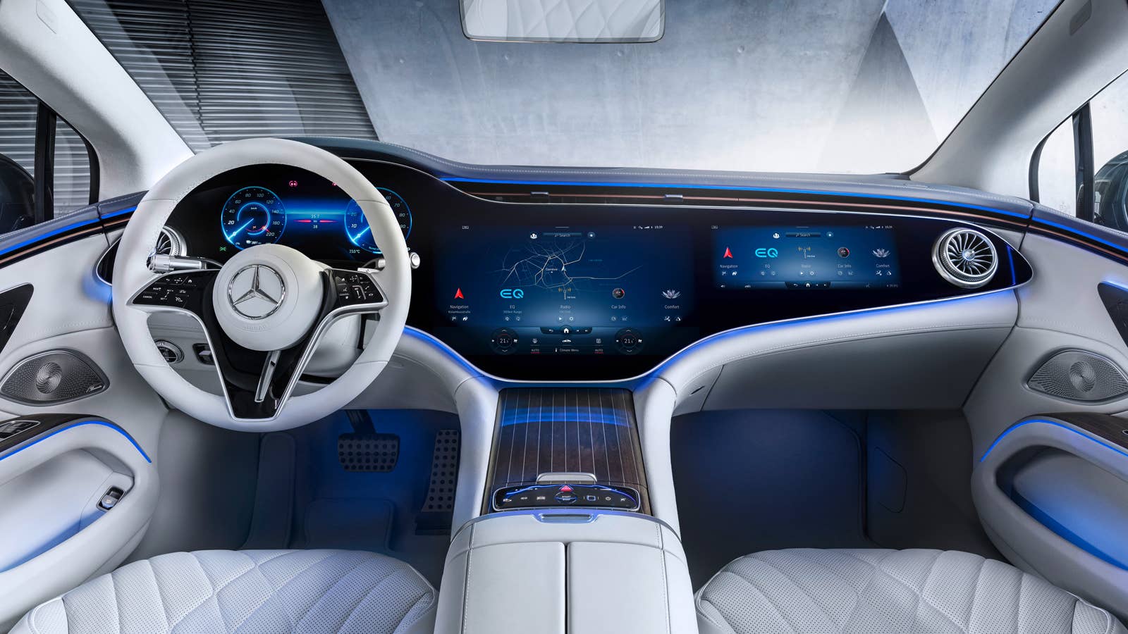 Mercedes-EQ, EQS 580 4MATIC, Interieur, Nevagrau/ Iridescentblau, AMG-Line, Edition 1; ;( Stromverbrauch kombiniert: 20,0-16,9 kWh/100 km; CO2-Emissionen kombiniert: 0 g/km) // Mercedes-EQ, EQS 580 4MATIC, Interior, neva gray/ iridescent blue, AMG-Line, Edition 1; (combined electrical consumption: 20.0-16.9 kWh/100 km; combined CO2 emissions: 0 g/km)