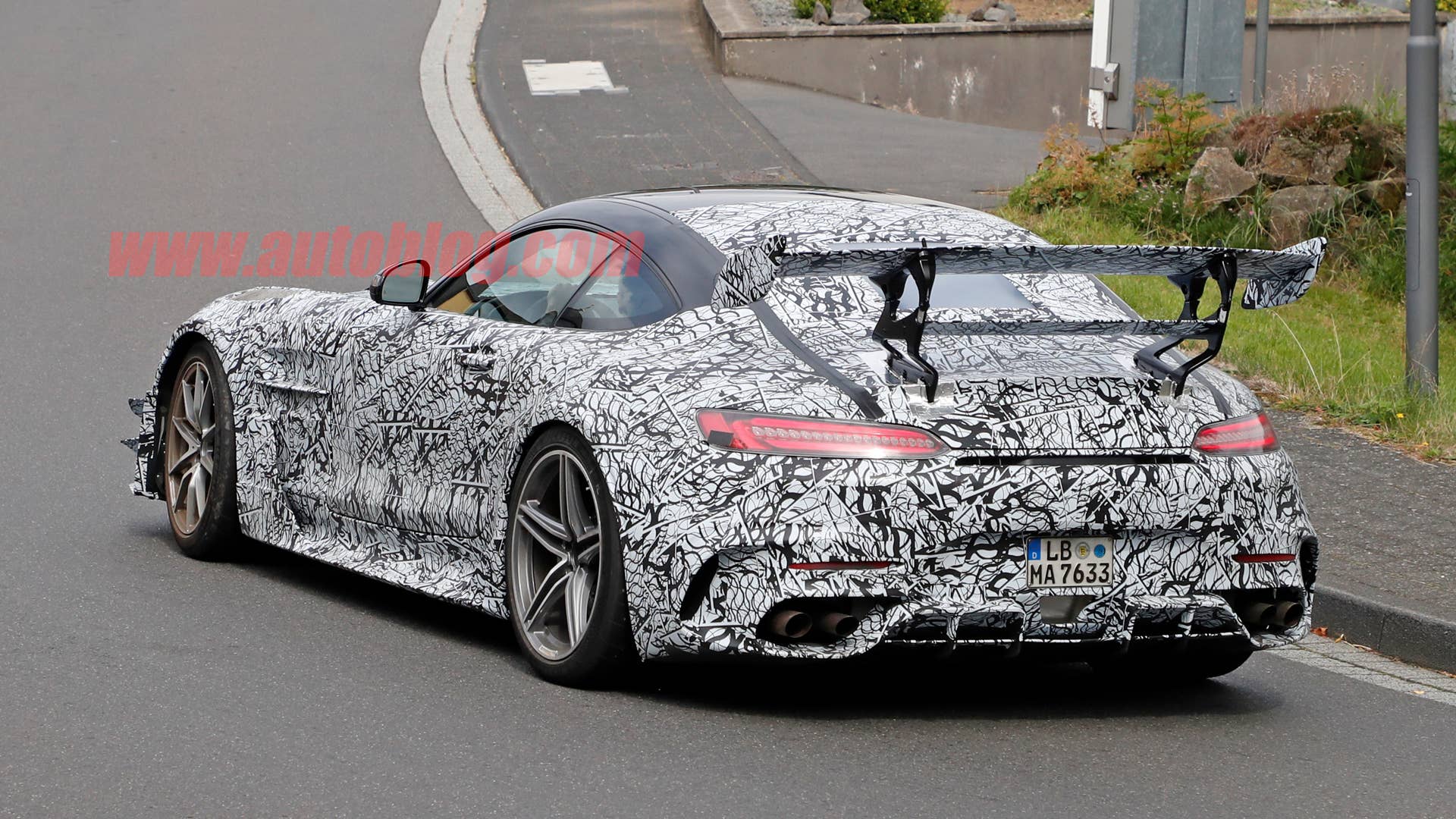 Mercedes-AMG GT R Black Series in camouflage