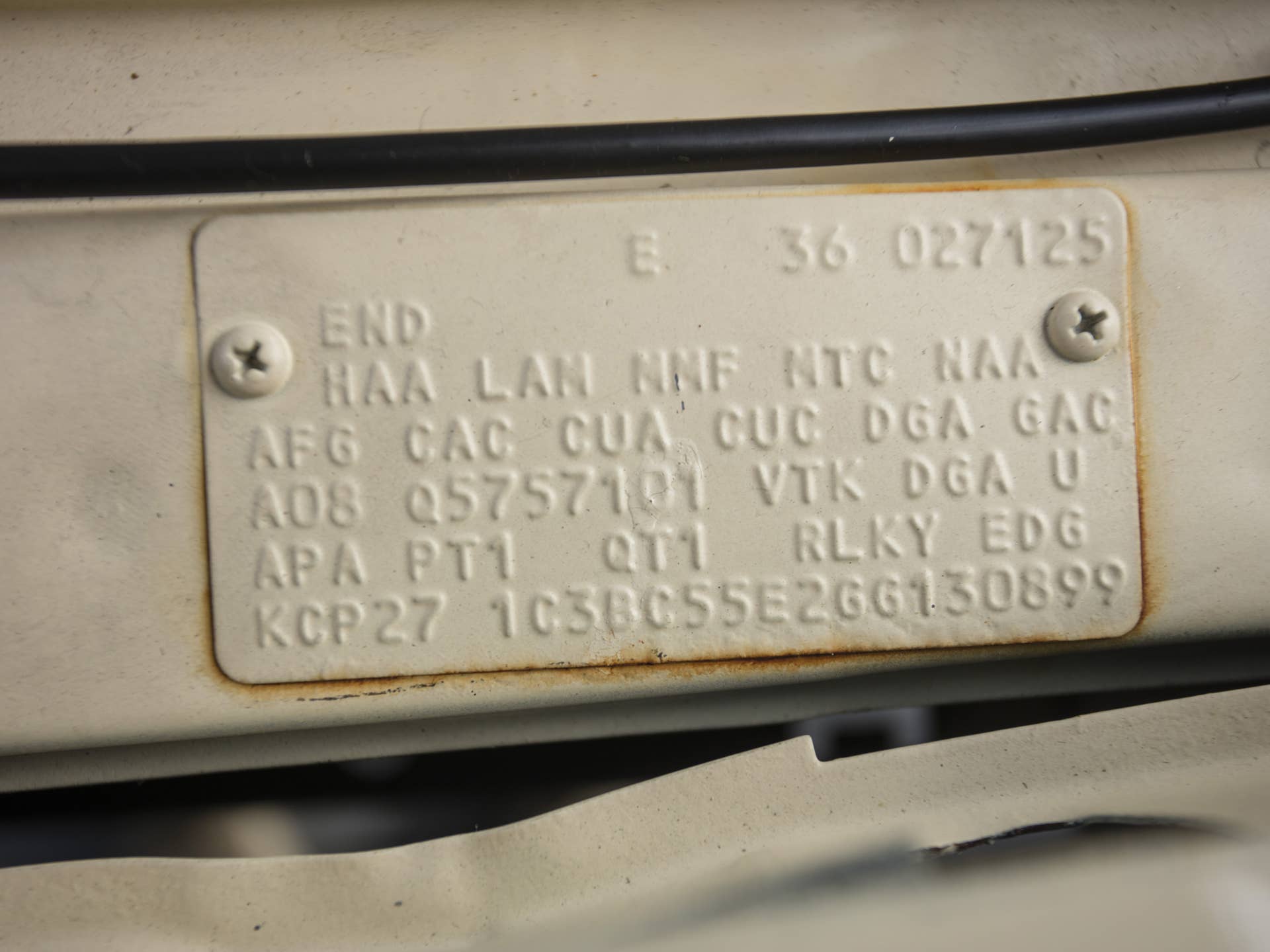 1986 Chrysler LeBaron Town  &  Country Convertible