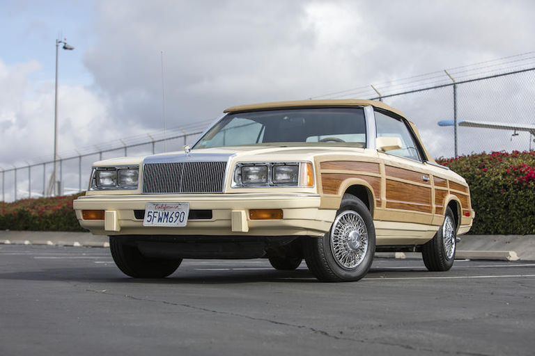 1986 Chrysler LeBaron Town  &  Country Convertible