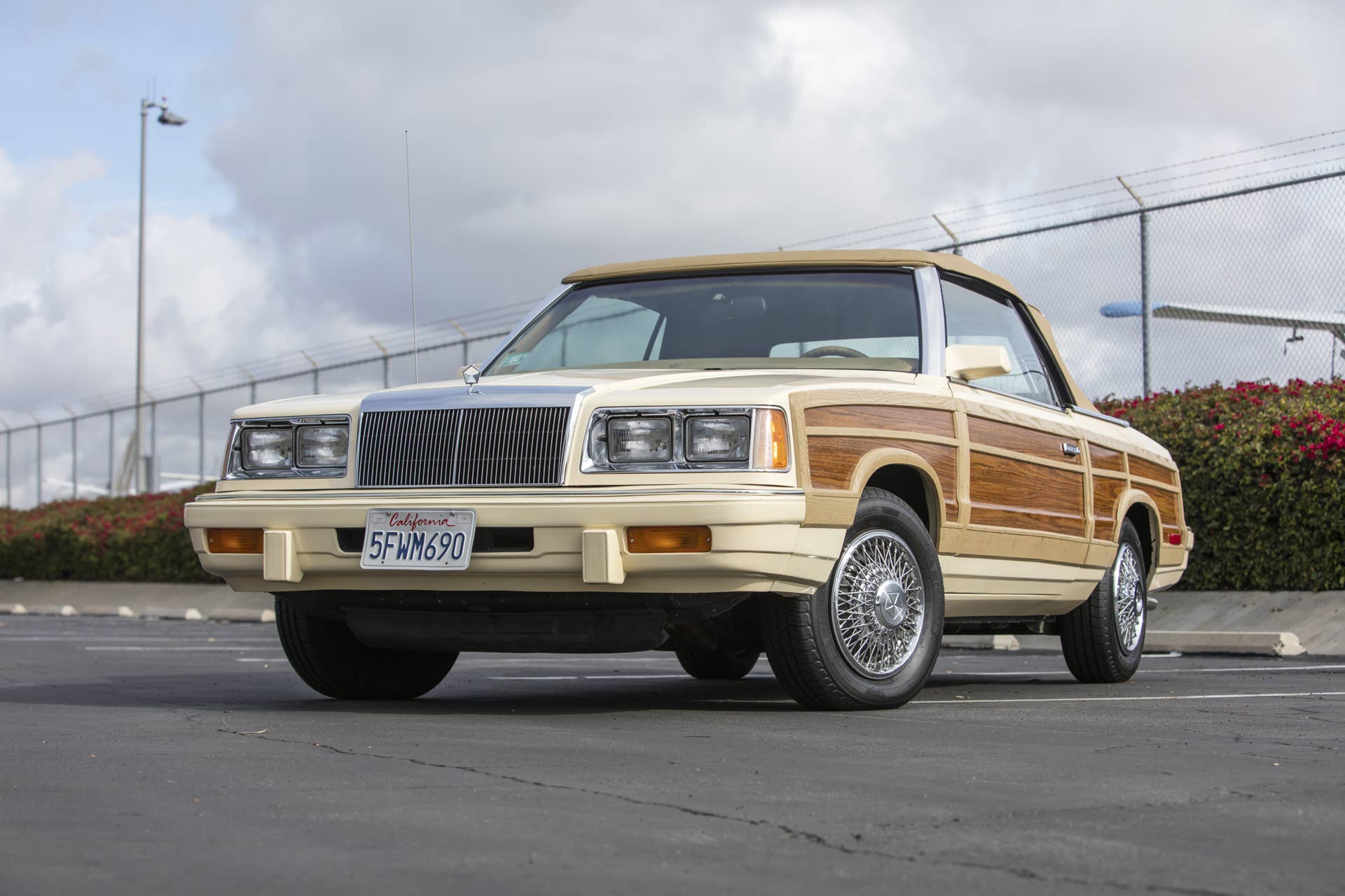 1986 Chrysler LeBaron Town  &  Country Convertible
