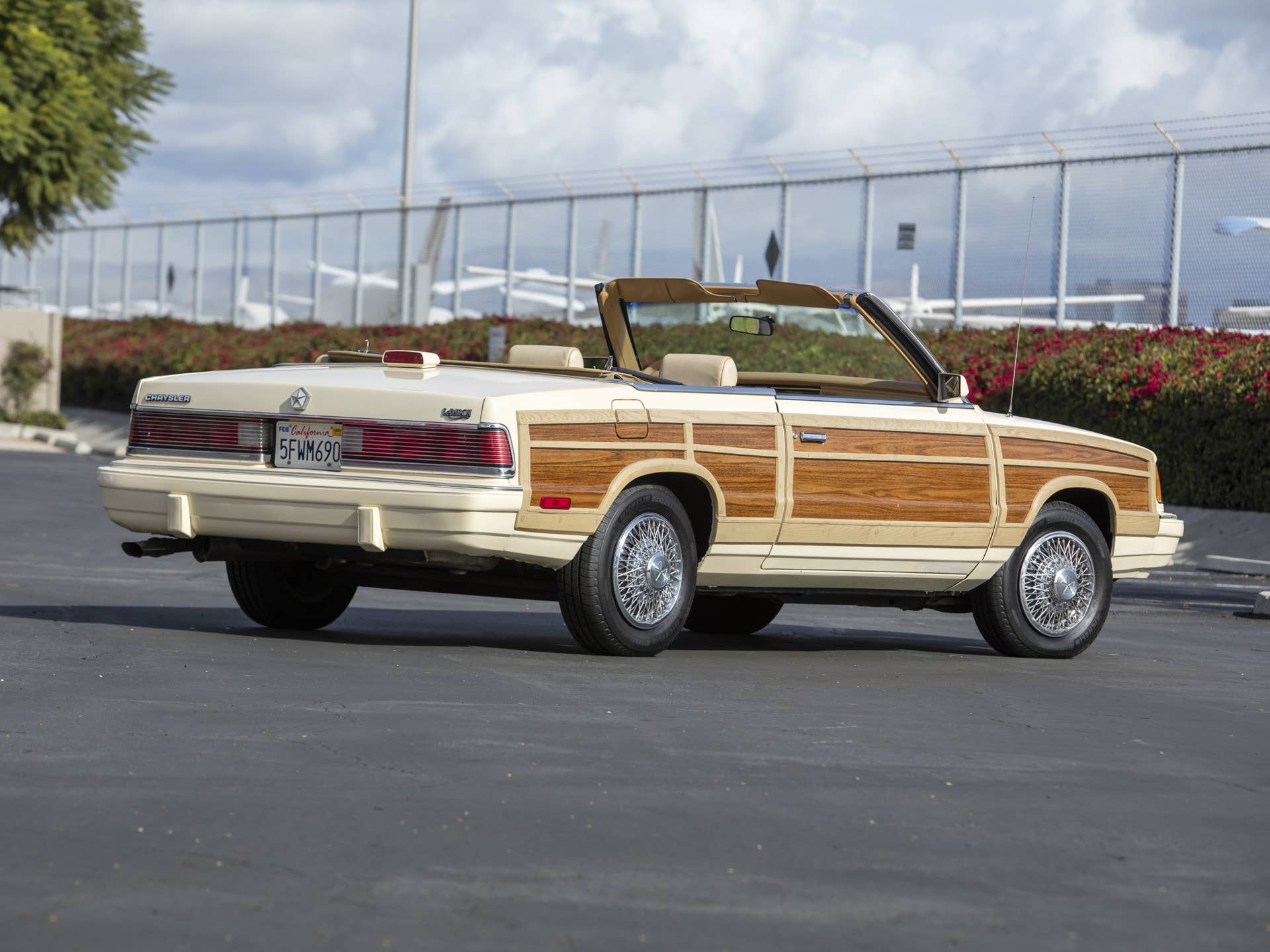 1986 Chrysler LeBaron Town  &  Country Convertible