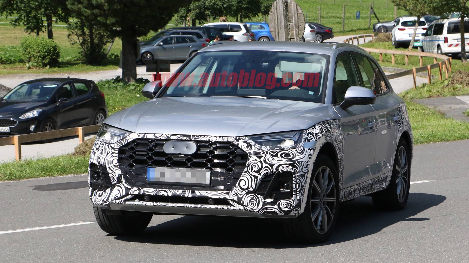 2021 Audi Q5 in thin camouflage