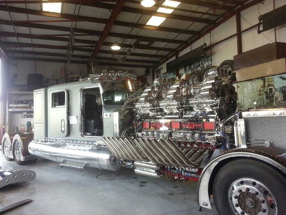Property developer Mike Harrah built Thor24 on a 1979 Peterbilt 359 chassis. His creation uses two Detroit Diesel 12-cylinder engines, 12 superchargers, and eight bottles of nitrous to produce 3,424 horsepower.