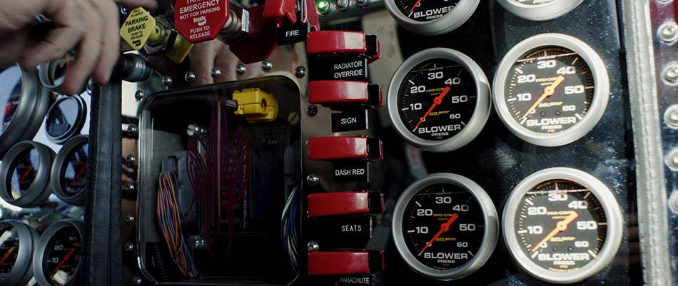 Property developer Mike Harrah built Thor24 on a 1979 Peterbilt 359 chassis. His creation uses two Detroit Diesel 12-cylinder engines, 12 superchargers, and eight bottles of nitrous to produce 3,424 horsepower.