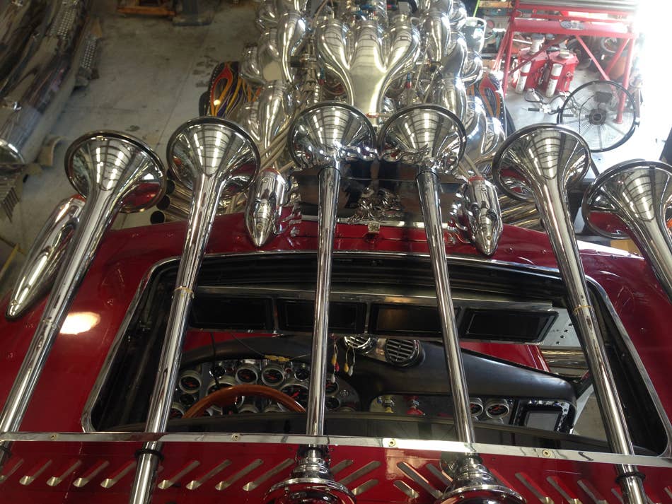 Property developer Mike Harrah built Thor24 on a 1979 Peterbilt 359 chassis. His creation uses two Detroit Diesel 12-cylinder engines, 12 superchargers, and eight bottles of nitrous to produce 3,424 horsepower.