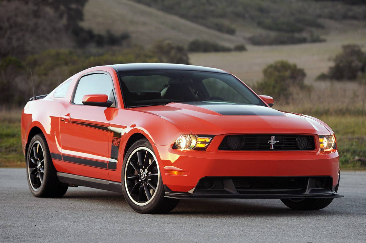 2012 Ford Mustang Boss 302 front 3/4 view