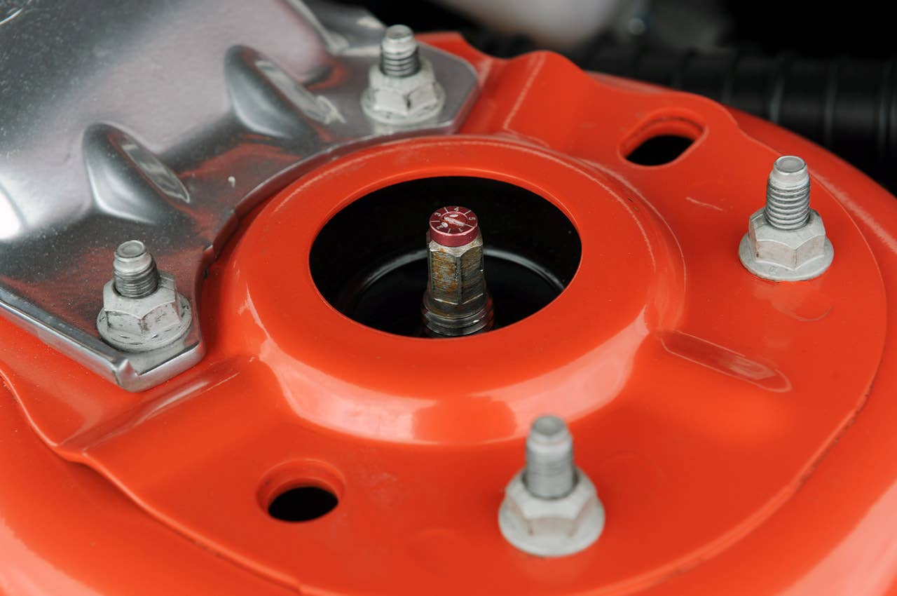 2012 Ford Mustang Boss 302 front suspension adjustment point