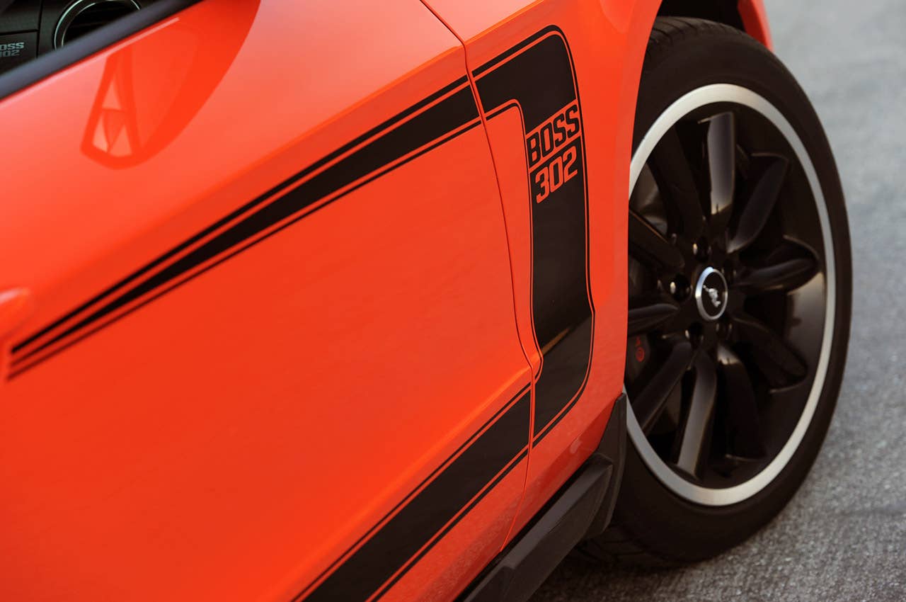 2012 Ford Mustang Boss 302 side stripes