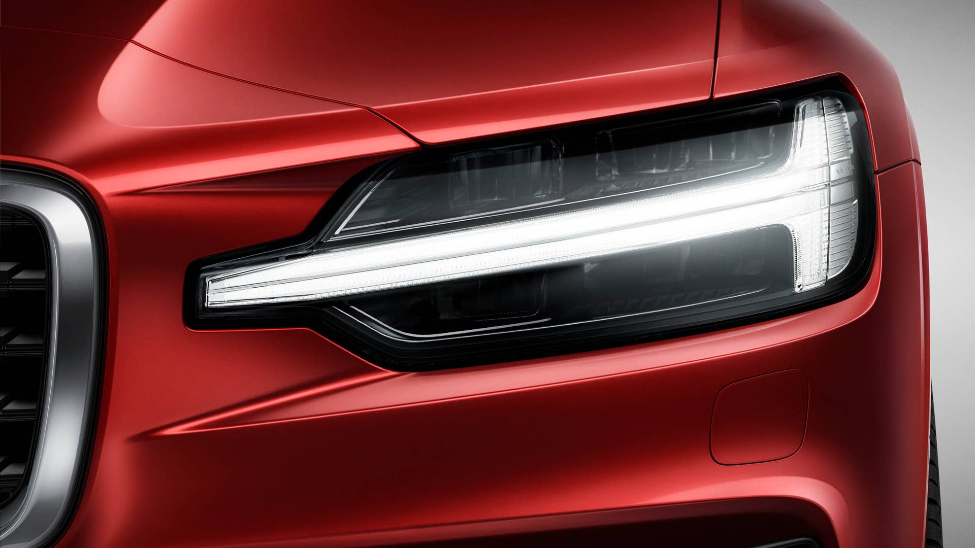 2019 Volvo S60 R-Design