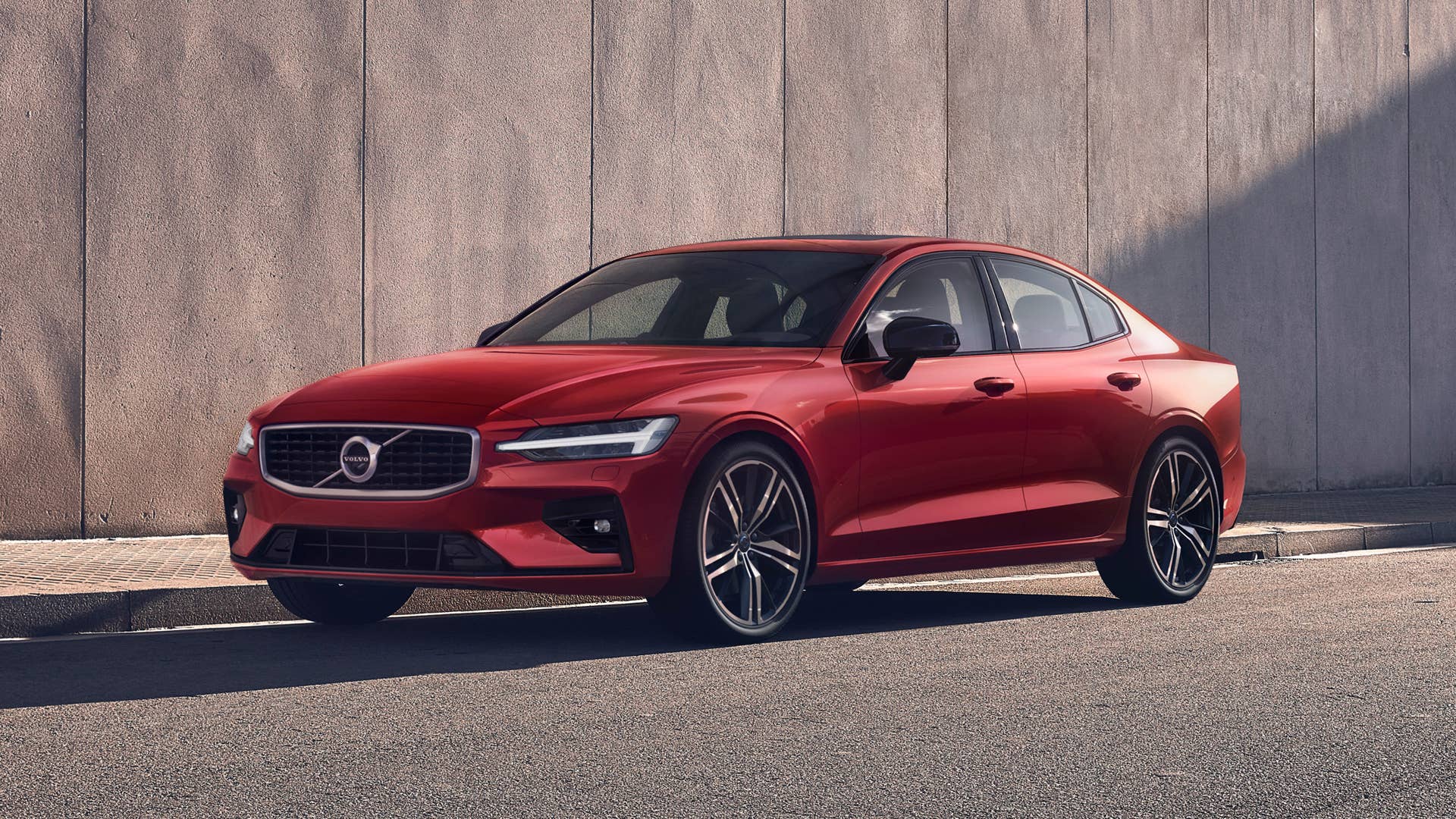 2019 Volvo S60 R-Design