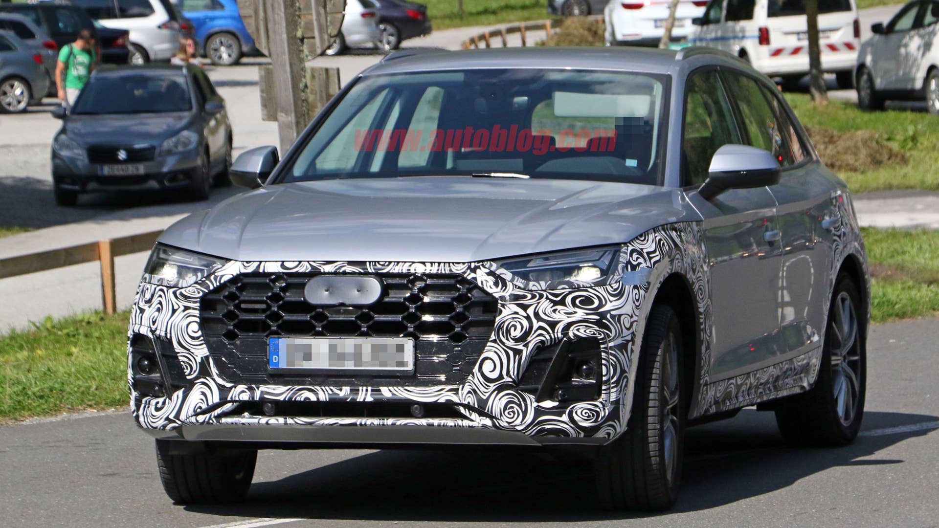 2021 Audi Q5 in thin camouflage