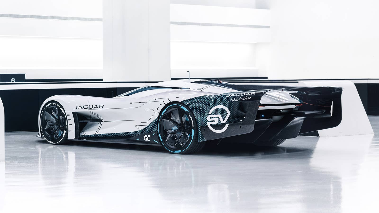 Jaguar Vision Gran Turismo SV