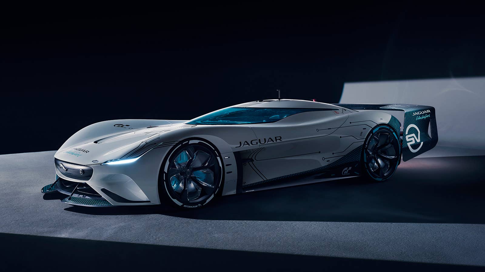 Jaguar Vision Gran Turismo SV