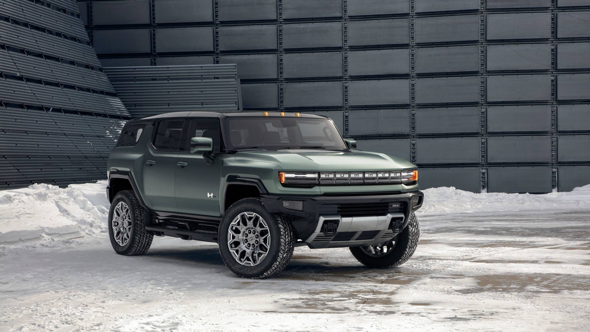 2024 Hummer EV SUV