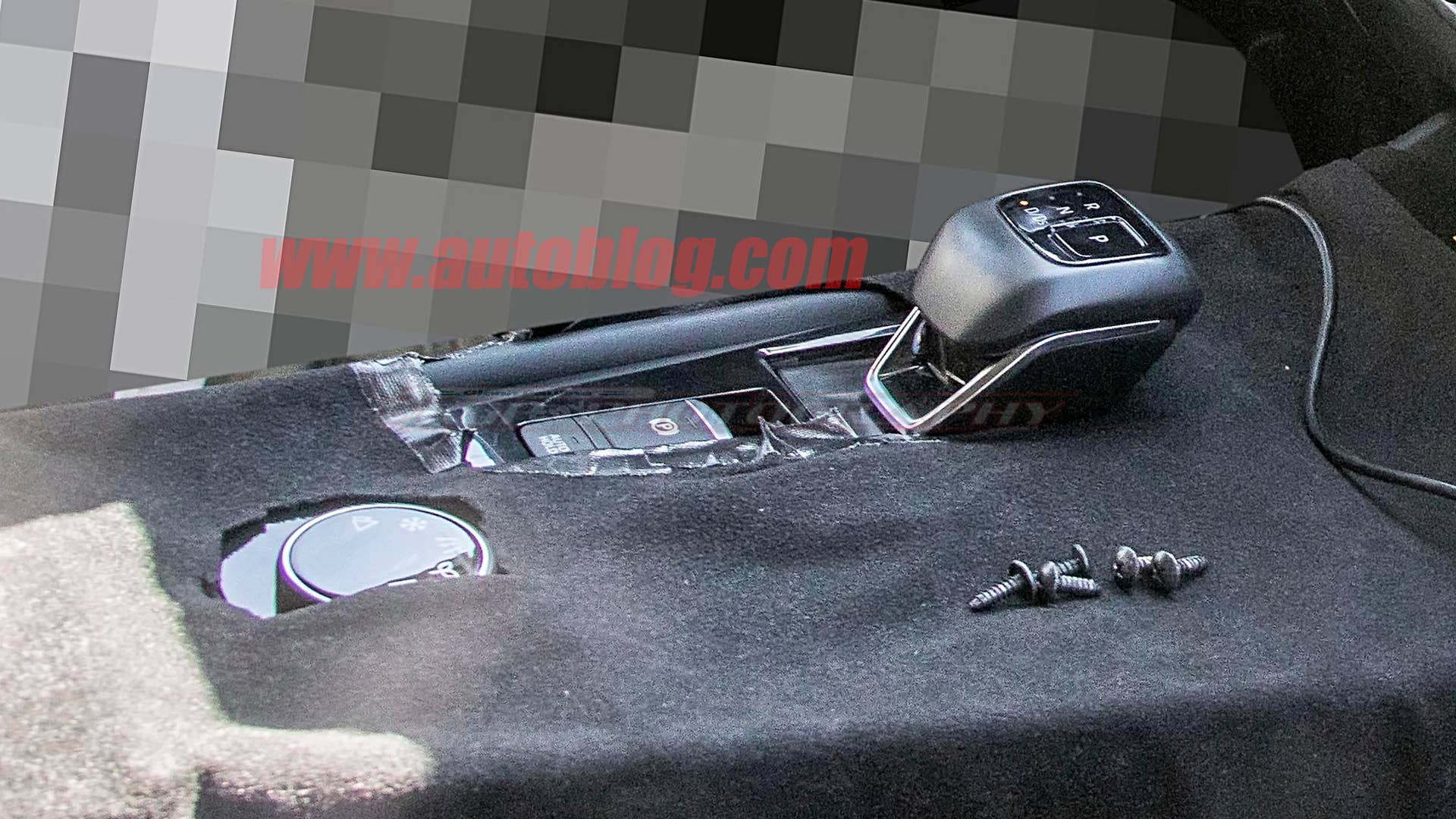 2021 Nissan Rogue prototype