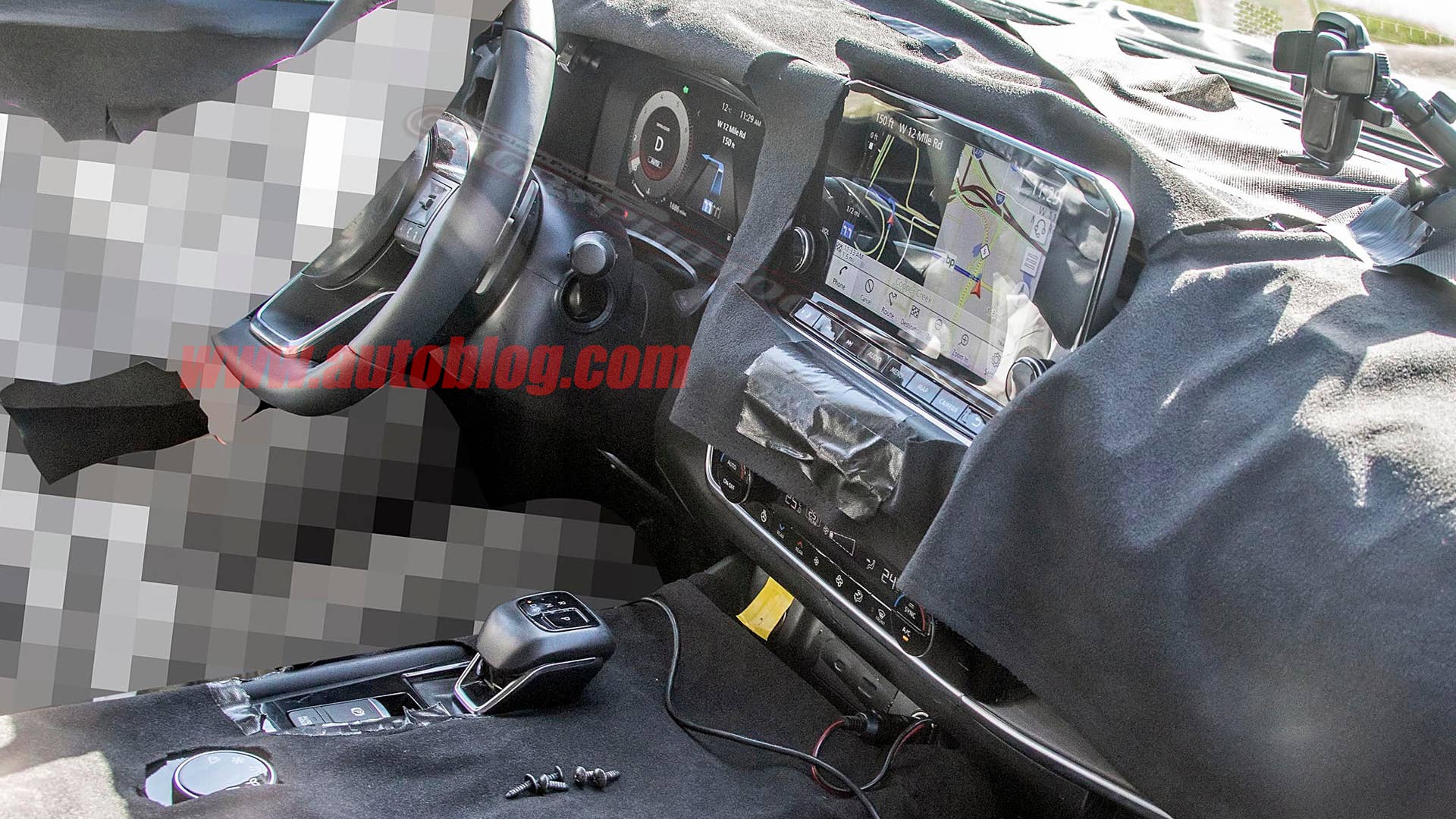 2021 Nissan Rogue prototype